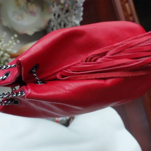 Leather basket bag - Picture 5 of 12